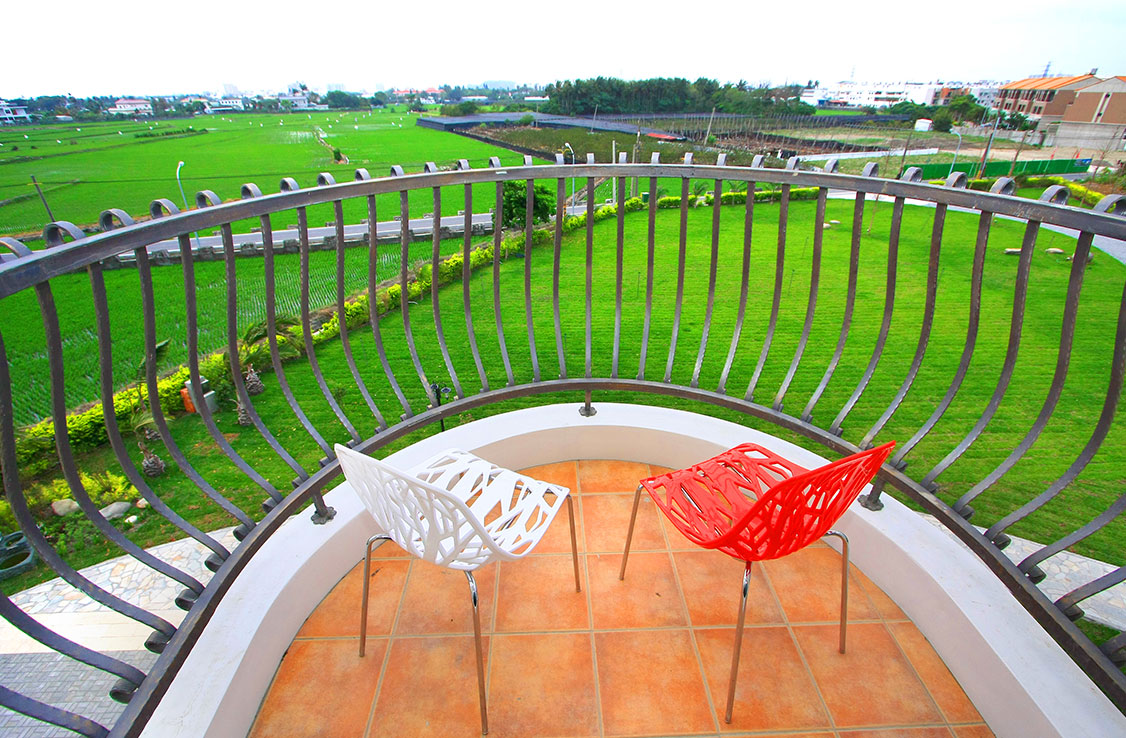 台东 仲夏绿茵庭园 民宿